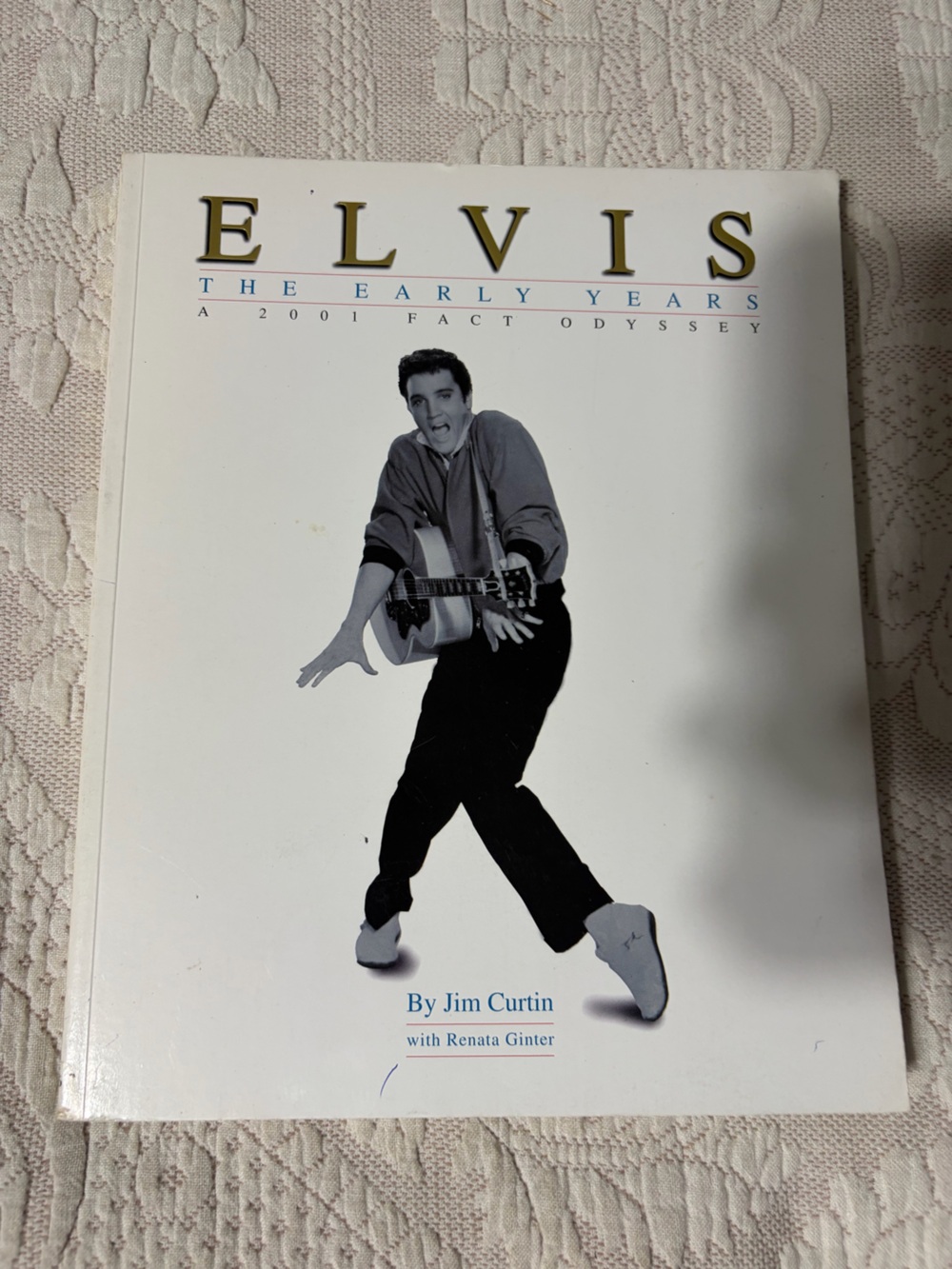 Elvis The Early Years book